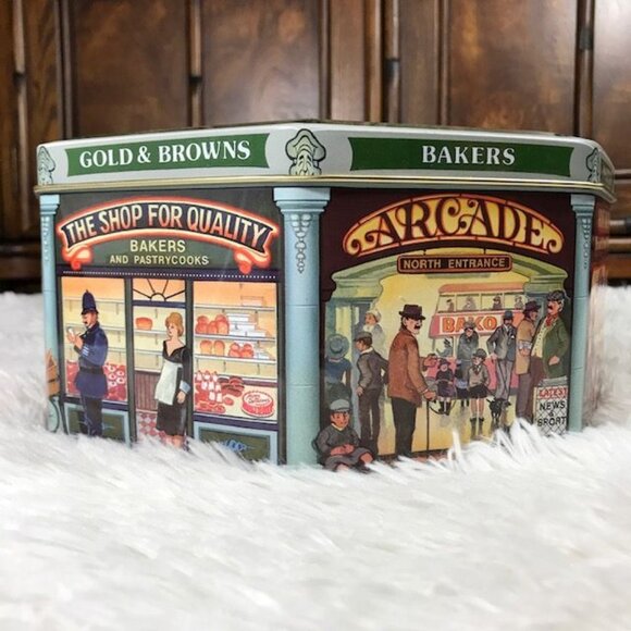 NWOT Vintage Silver Crane Co Old English Arcade (Made in England) Octagonal Tin - Picture 3 of 16